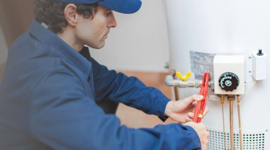 Local annual plumbing maintenance in Bowling Green, FL